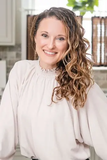 Nicole Kerns