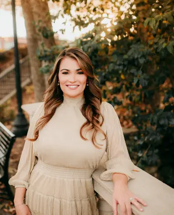 Lauren Furr