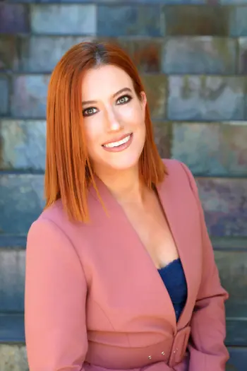 Lauren Ronan