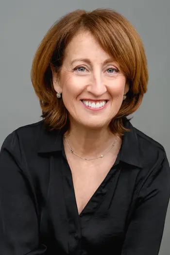 Shari Nerreau
