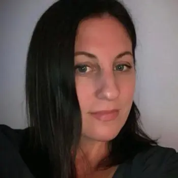 Elizabeth Suib