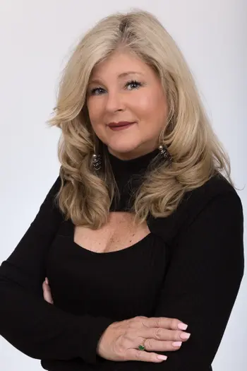 Lisa Alvarez