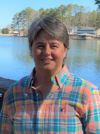 DENISE BATTS
