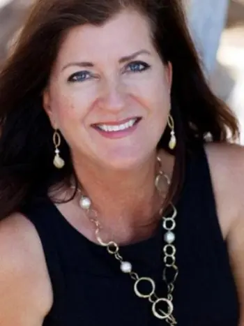 Lynn Rumball