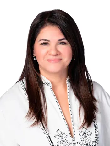 Adriana Perez-Fuentes