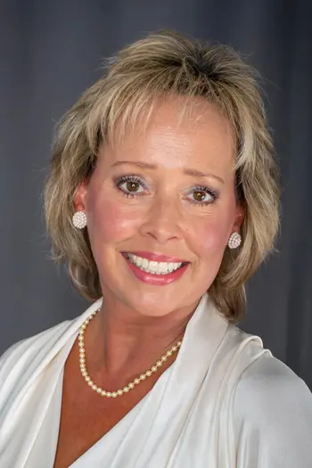Ramona Lee