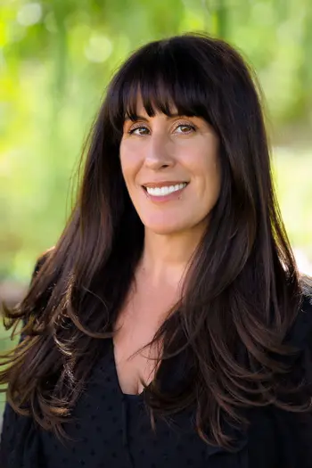 Shannon Evola