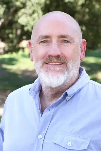 Mark Mullin