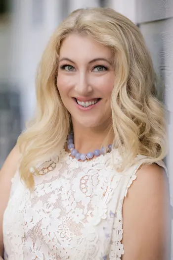 Adriana Trenev