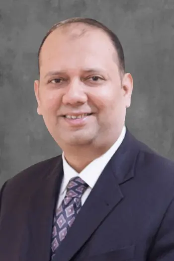 Naveed Khan