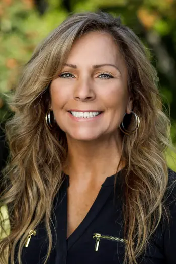 Deserie Fernbaugh Daniels