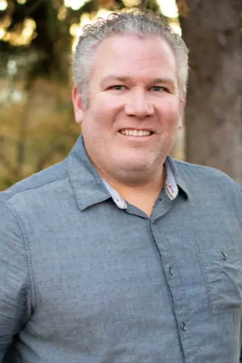 Larry Reeves