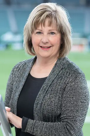 Linda Cohn