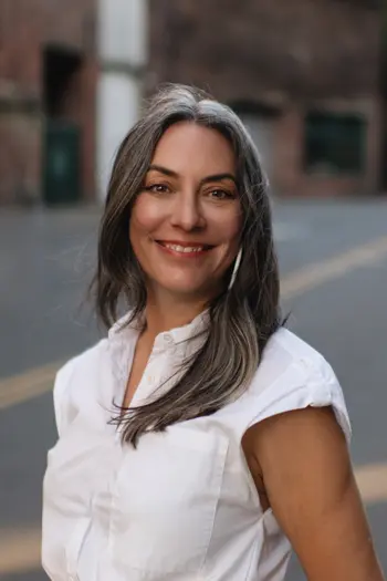 Laurie Mestres