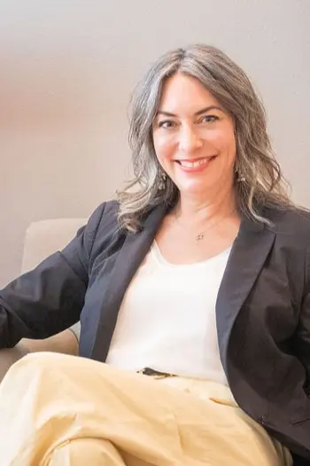 Laurie Mestres
