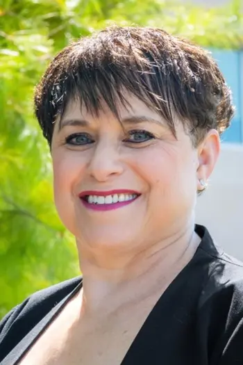 Michele Isenberg