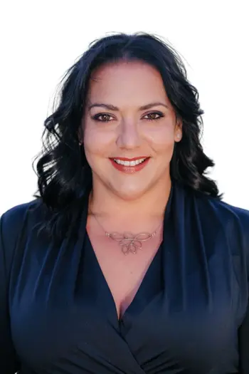 Amanda Troup