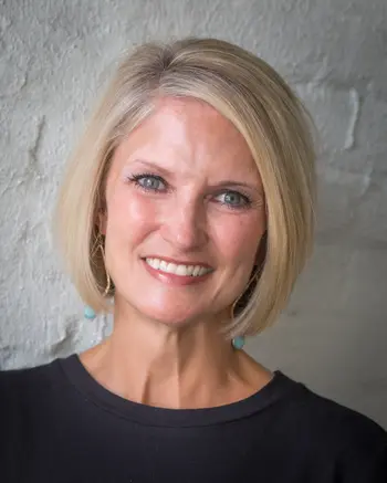 Tracy Barnett