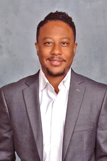 T Henry