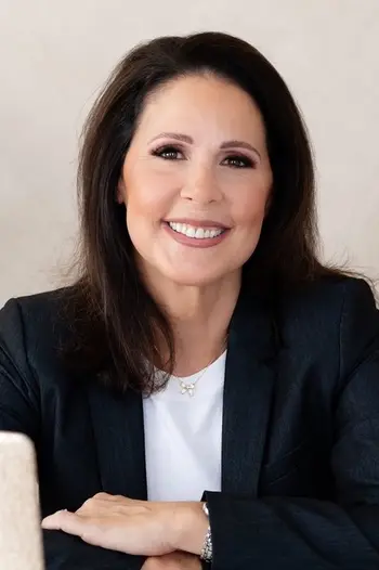 Cynthia Klocek
