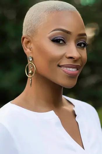 Dionne Flowers