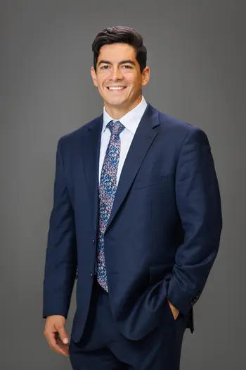 Zachary Burton