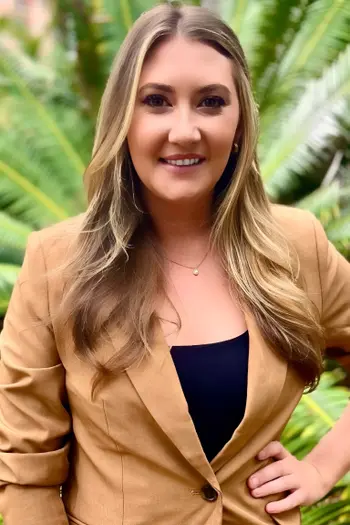 Hilary Brinks