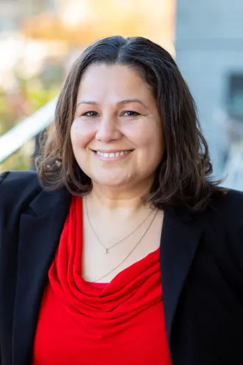 Ana Valle-Hernandez