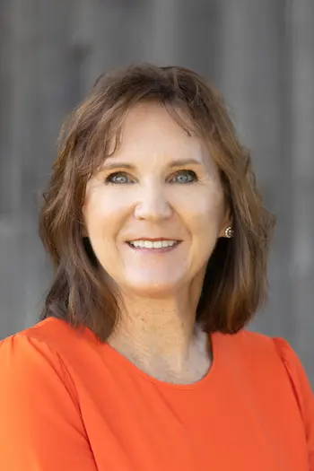 Lorie Hall