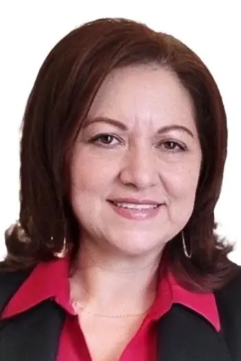 Lilia Roman