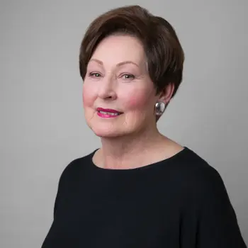 Suzanne Caldarello