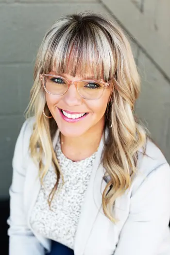 Kelsie Hinson
