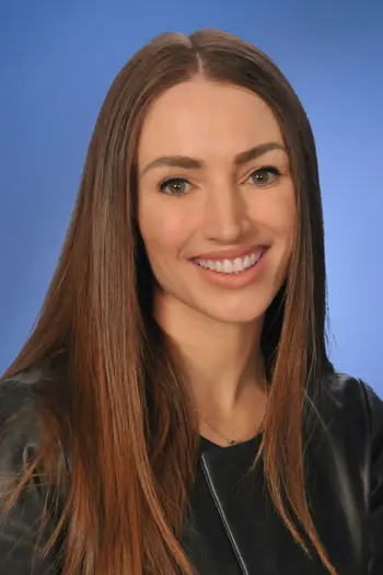 Lindsey Jamplis