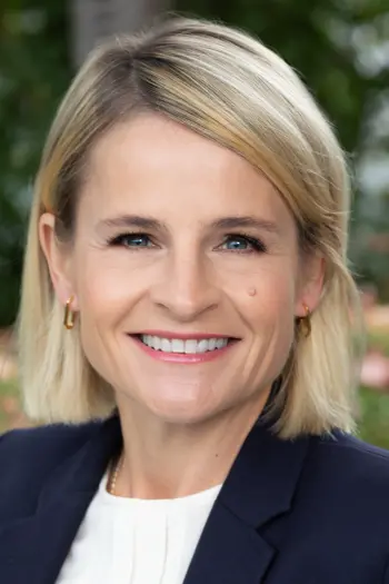 Christina Hengehold