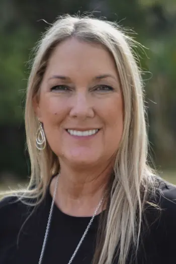 Joelyn Nauman