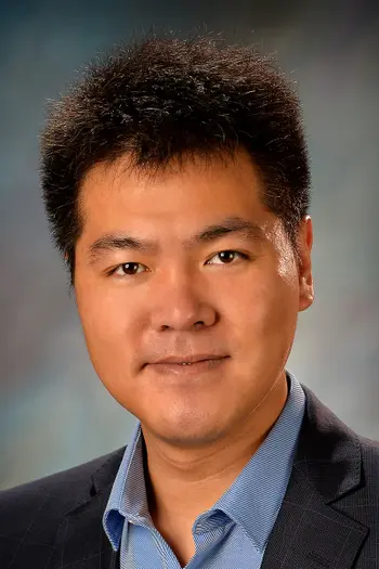 Ming Li