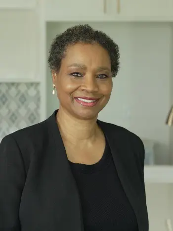 Rosiland Edwards