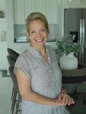 Carolyn Mills