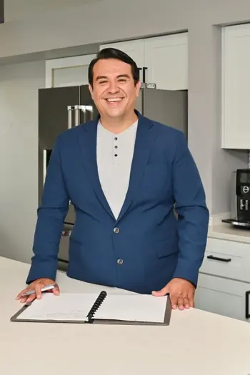 Carlos Robles