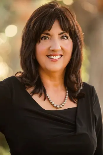 Lori Barnett