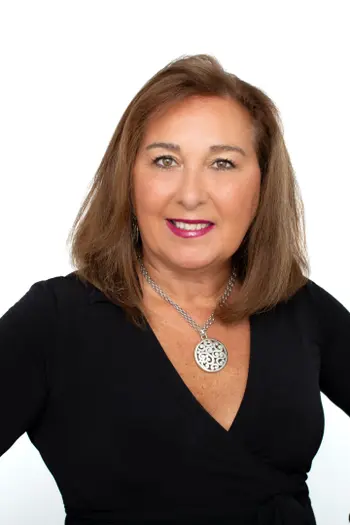 Christine Mahoney
