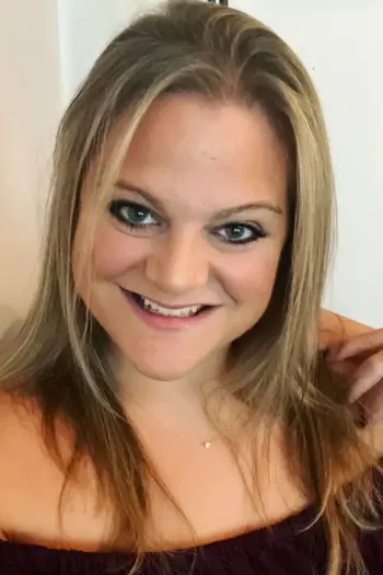 Ashley Cavaliere