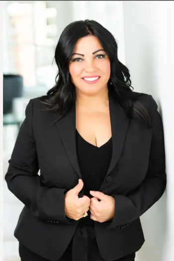 Betsy Martinez