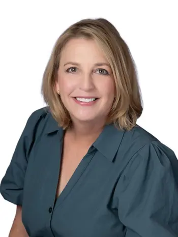 Leigh Schouest