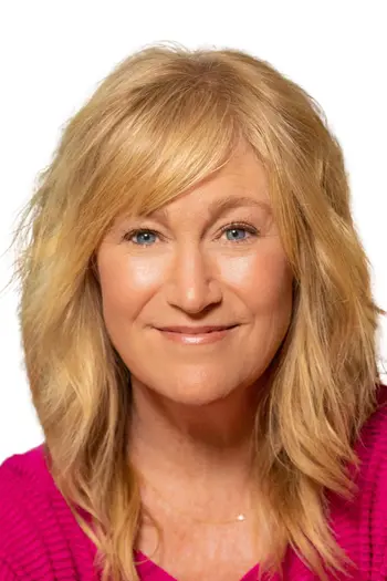 Holly Bonnes