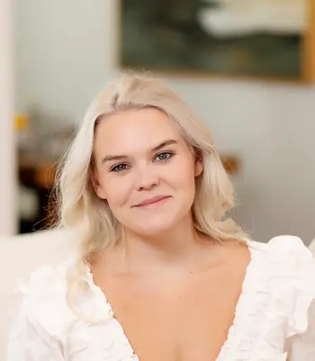 REBECCA BLYTHE