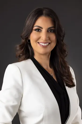 Luz Oyola