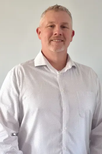 Chris Mitchell