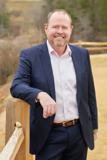 Daniel Burns