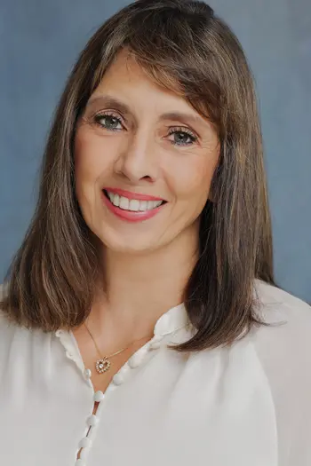 Leslie Capozzi